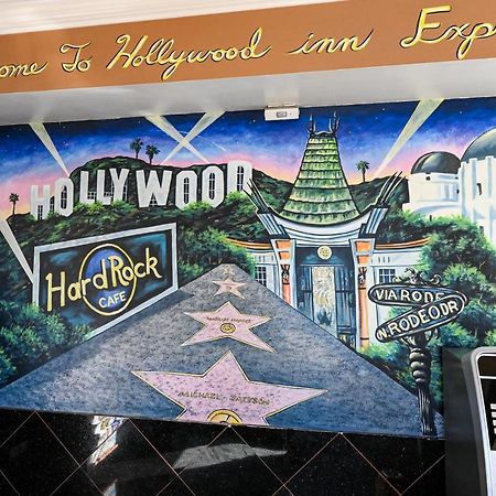 Hollywood Inn Express North Los Angeles Exterior foto